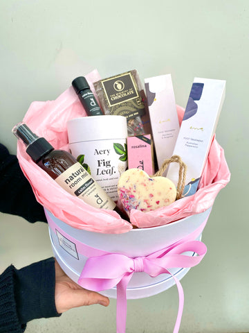 Abundance of love Hamper